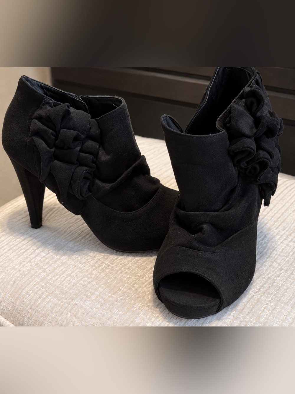 Open toed booties
